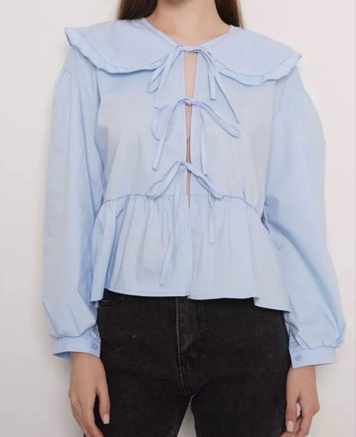 Женская рубашка на завязках