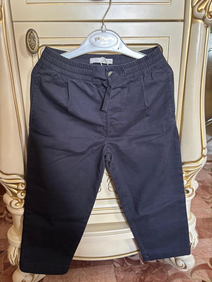 Брюки от бренда Zara, новый с этикеткой! Размер 3 лет, нам размер не подошел.
