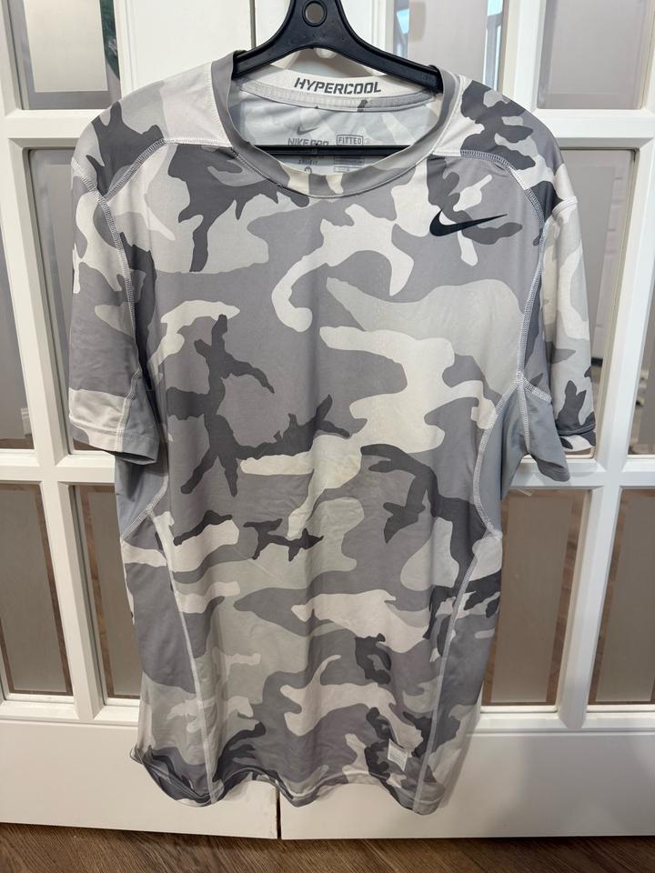 Nike Pro Hypercool, компрессионная (Fitted)