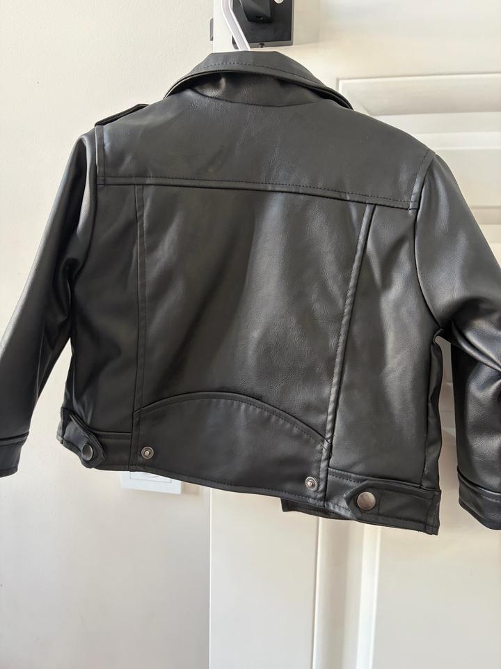Детская кожаная куртка zara original