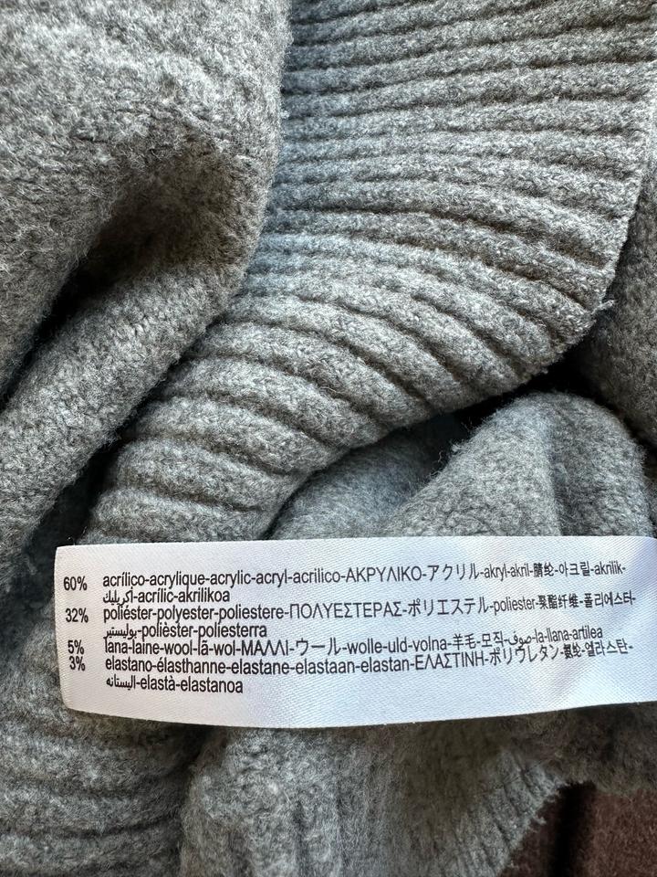 Серый свитер Zara