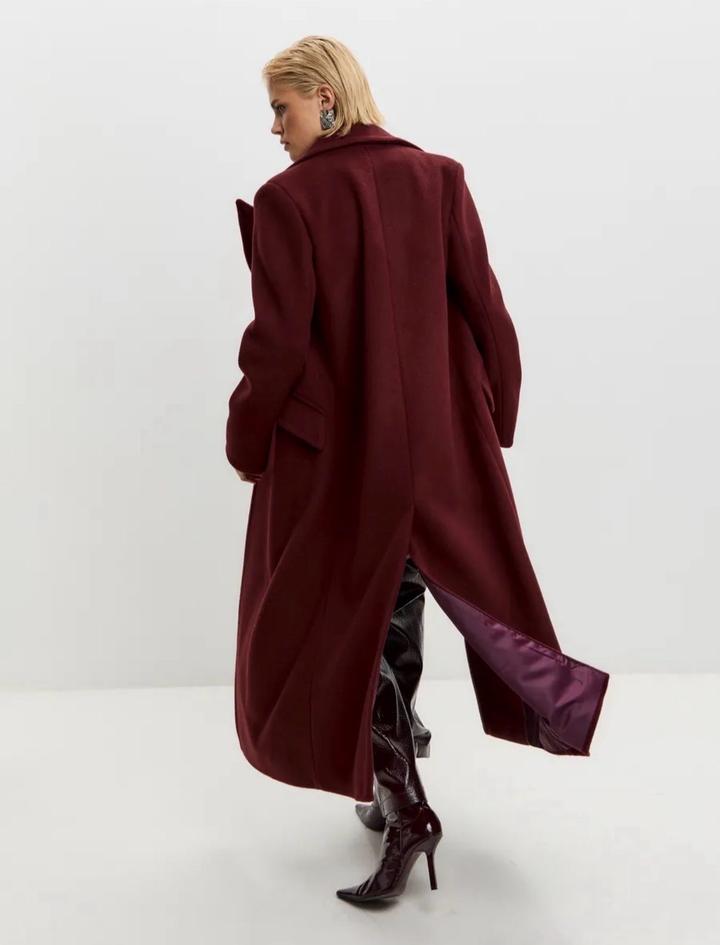 Пальто из шерсти