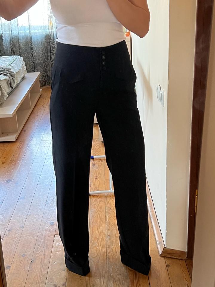 Черные брюки Roccobarocco