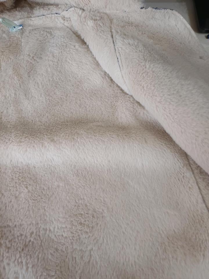 Продам детское пальто