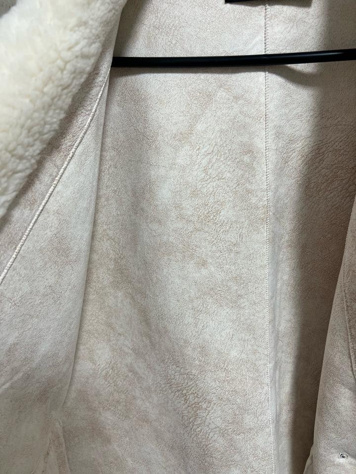 Пальто дубленка