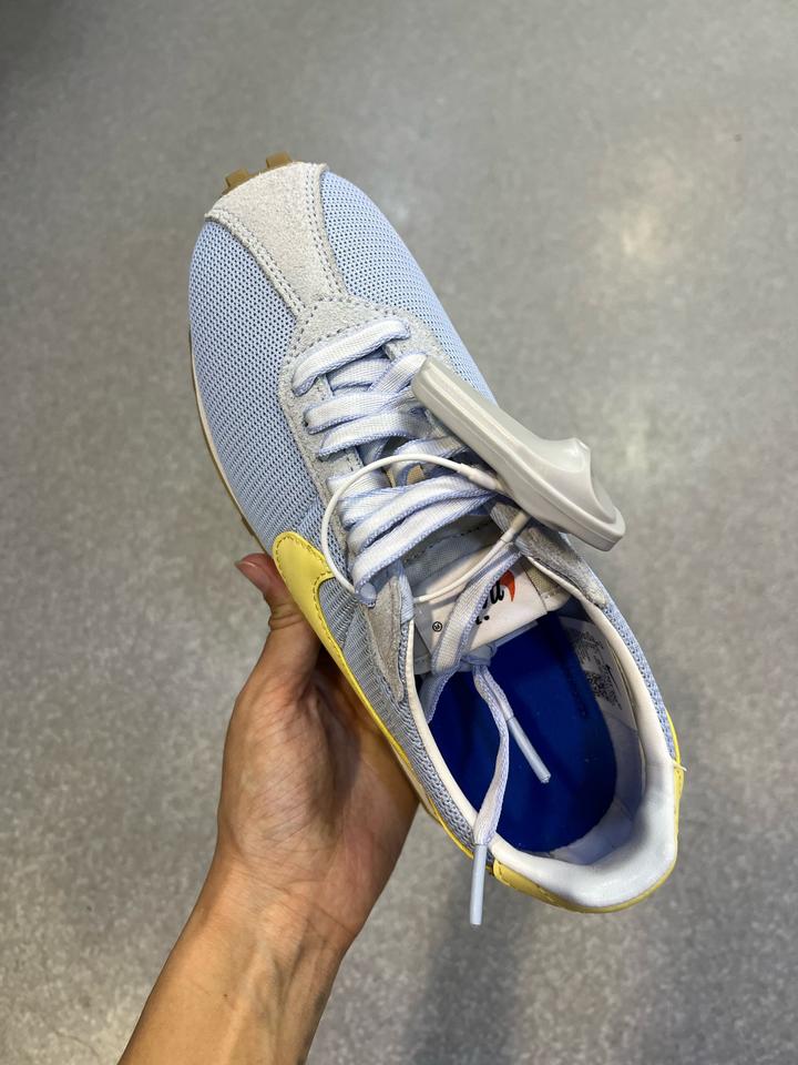 Кроссовки Nike