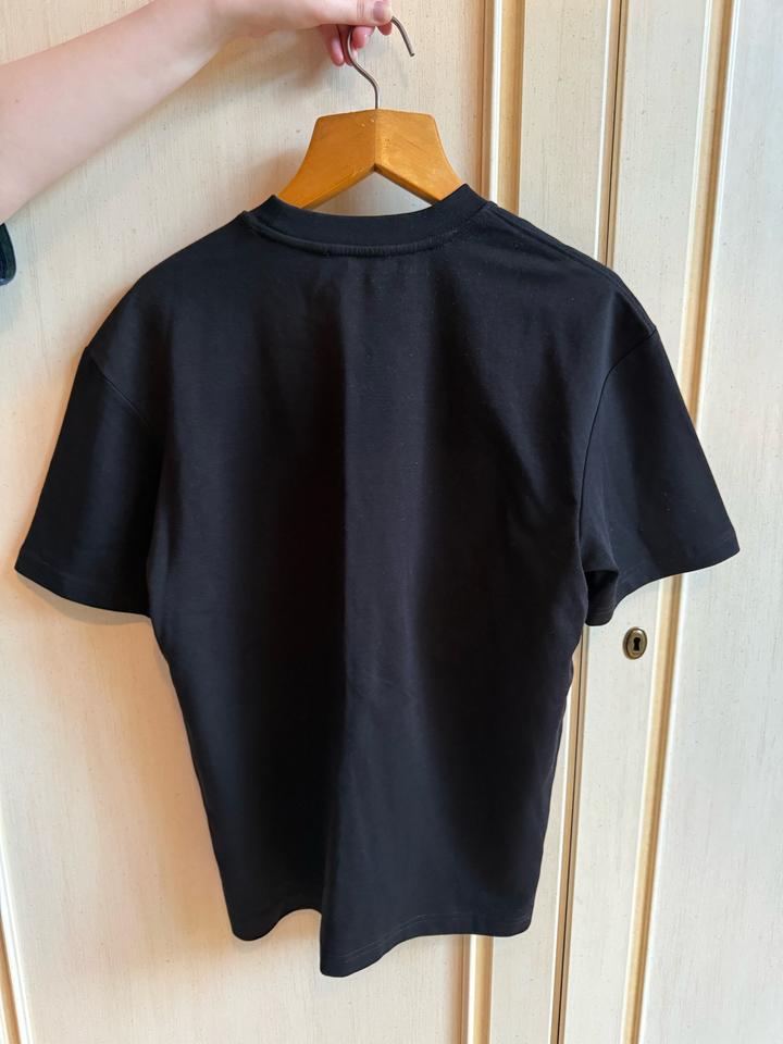Кастомная футболка Zara