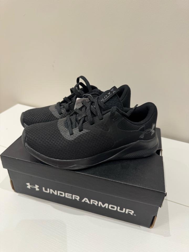 Кроссовки Under Armour