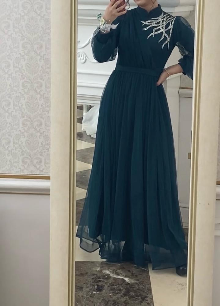 Платье вечернее