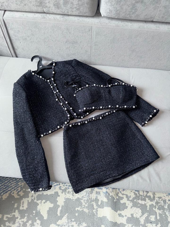 Тройка твидовый