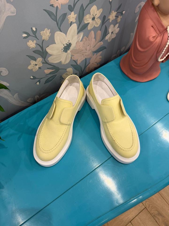 Детские кроссовки/мокасины на девочку