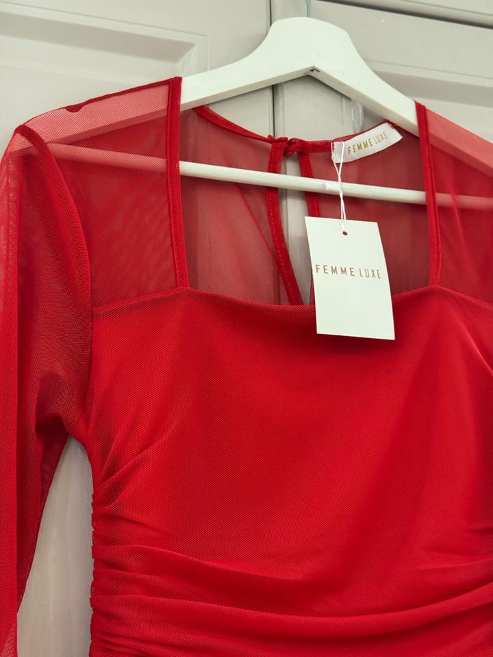 Платье новое ASOS