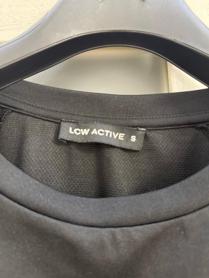 Черная спортивная футболка LCW