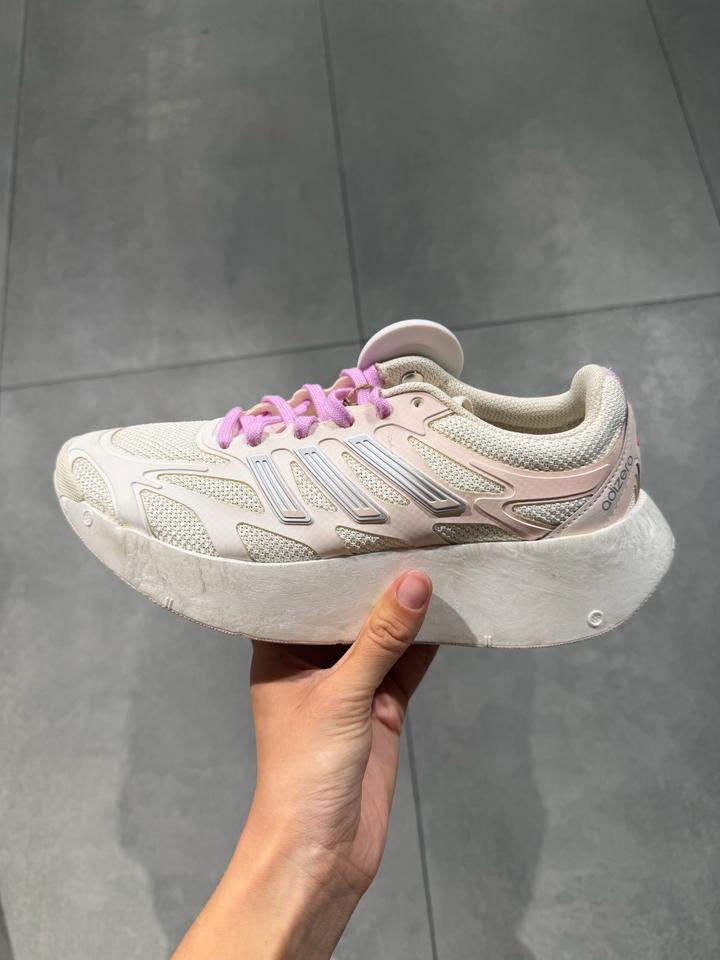 Кроссовки adidas