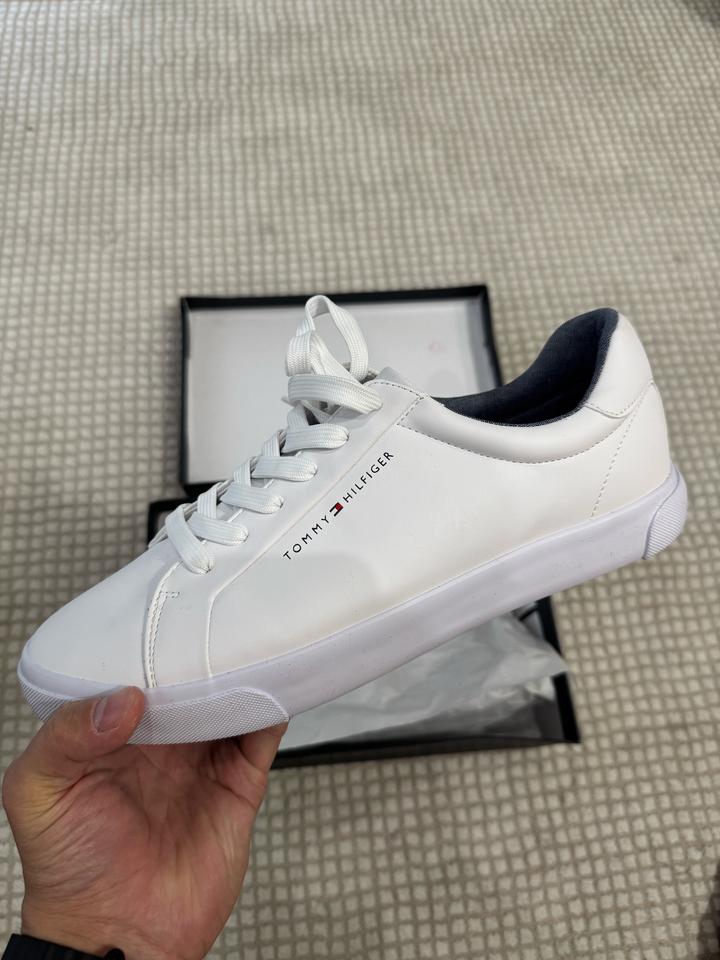 Кроссовки Tommy Hilfiger 44 размера