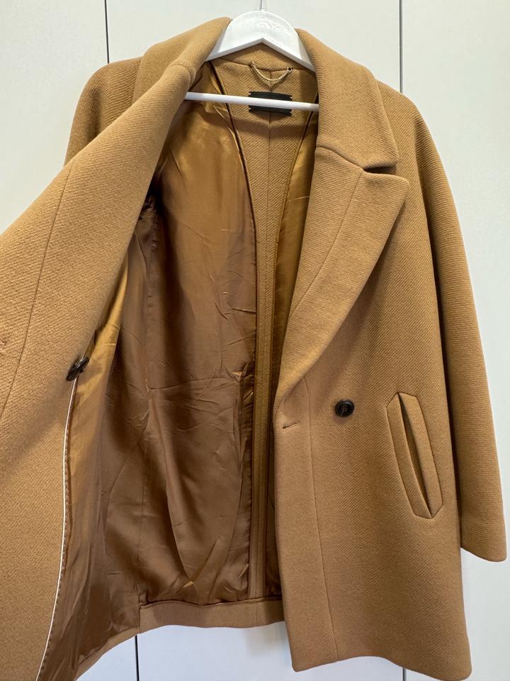 Пальто Massimo Dutti