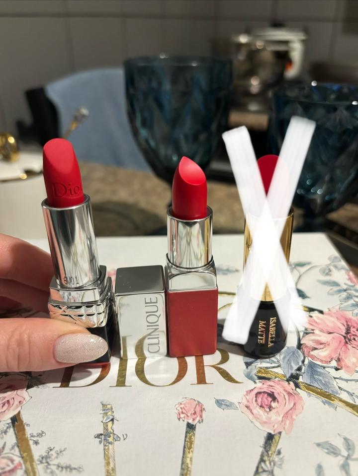 Матовая помада