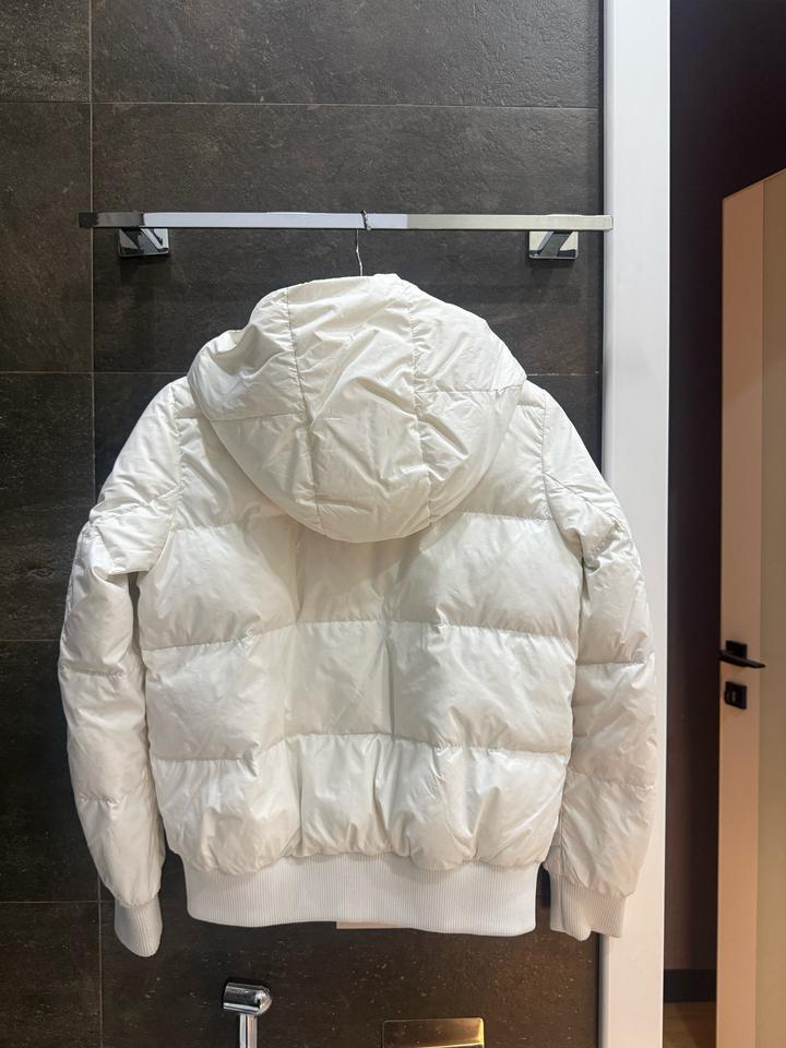 Пуховик Armani Exchange (A|X)