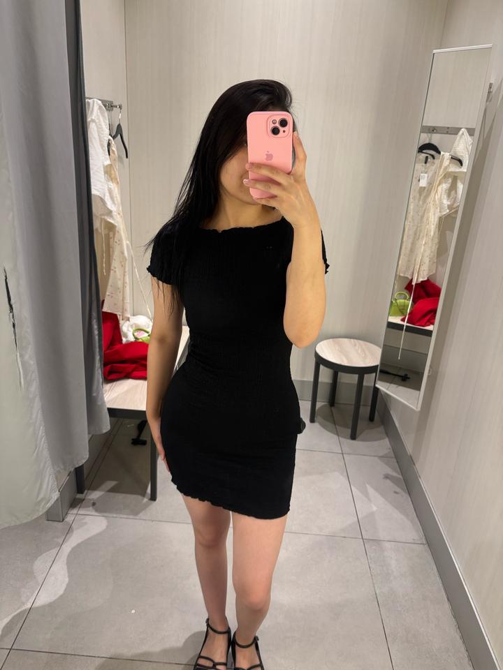 Черное платье H&M