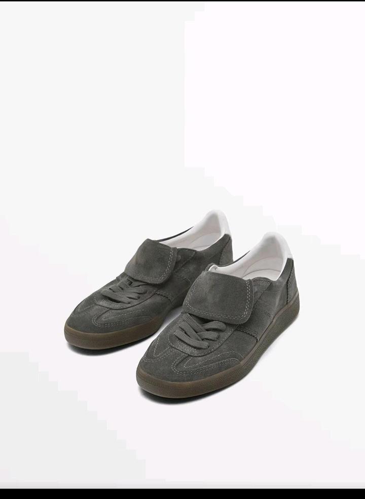 Кроссовки женские искусственная замша р 37-38