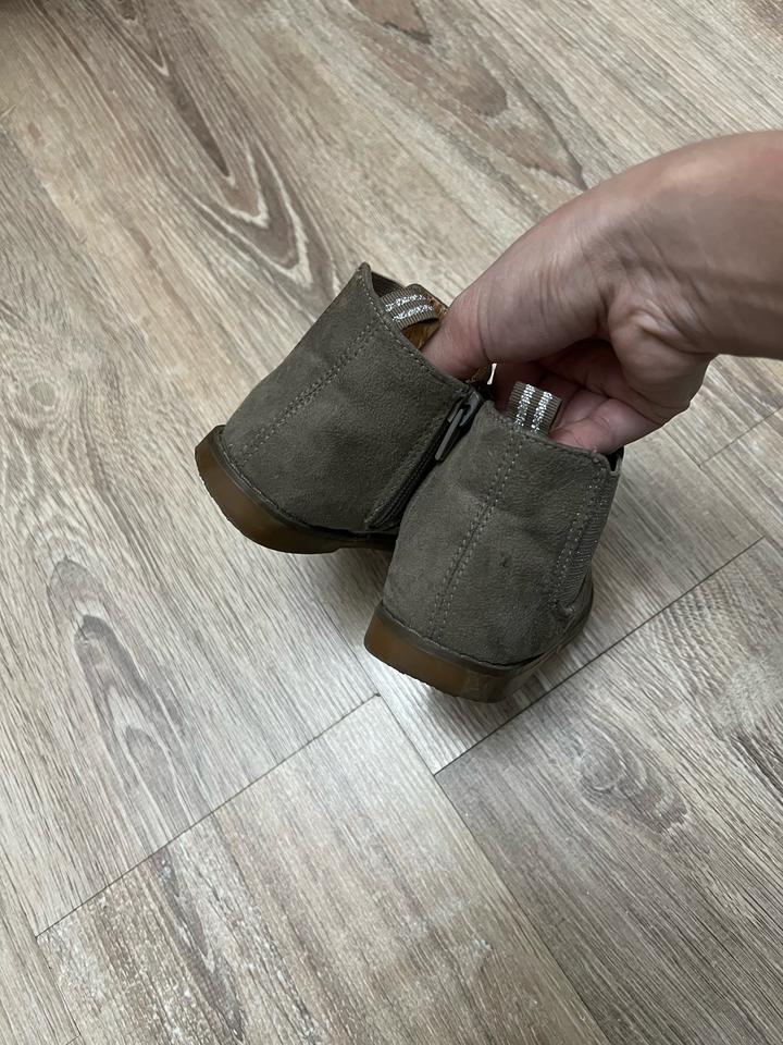 Легкие ботиночки на весну