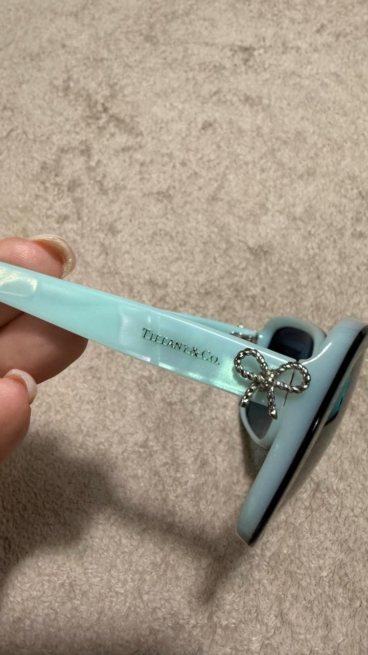 Солнцезащитные очки Tiffany & Co