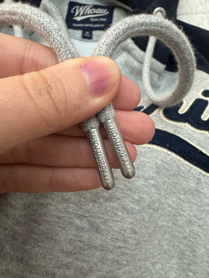 Двойка WHO.A.U