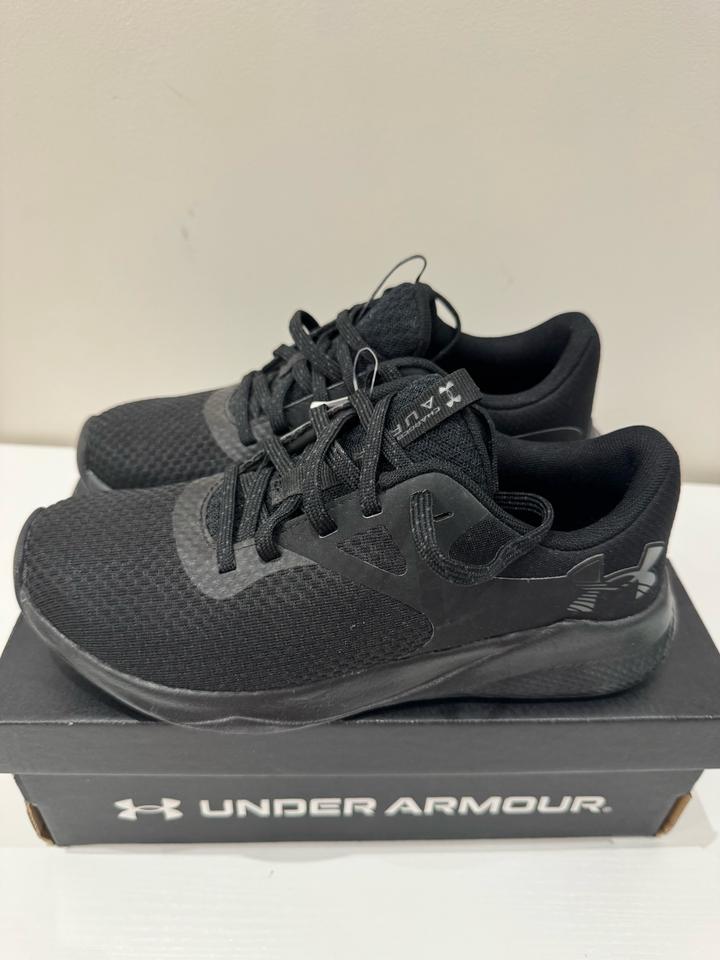 Кроссовки Under Armour