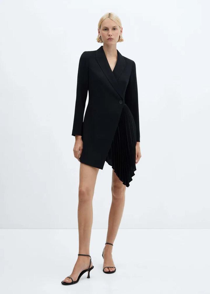 Черное платье mango