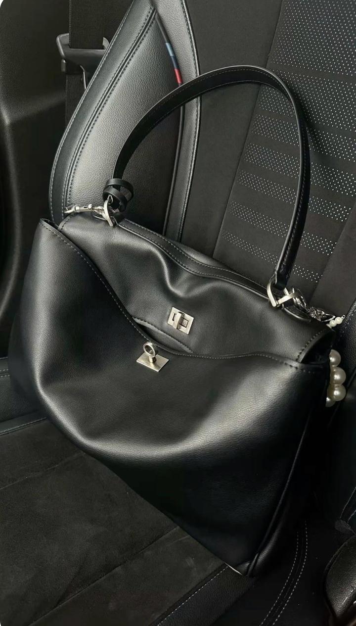 🖤 сумка-тоут с ремешком