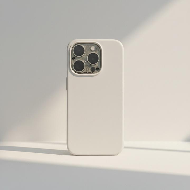 Чехлы на iPhone 15 pro