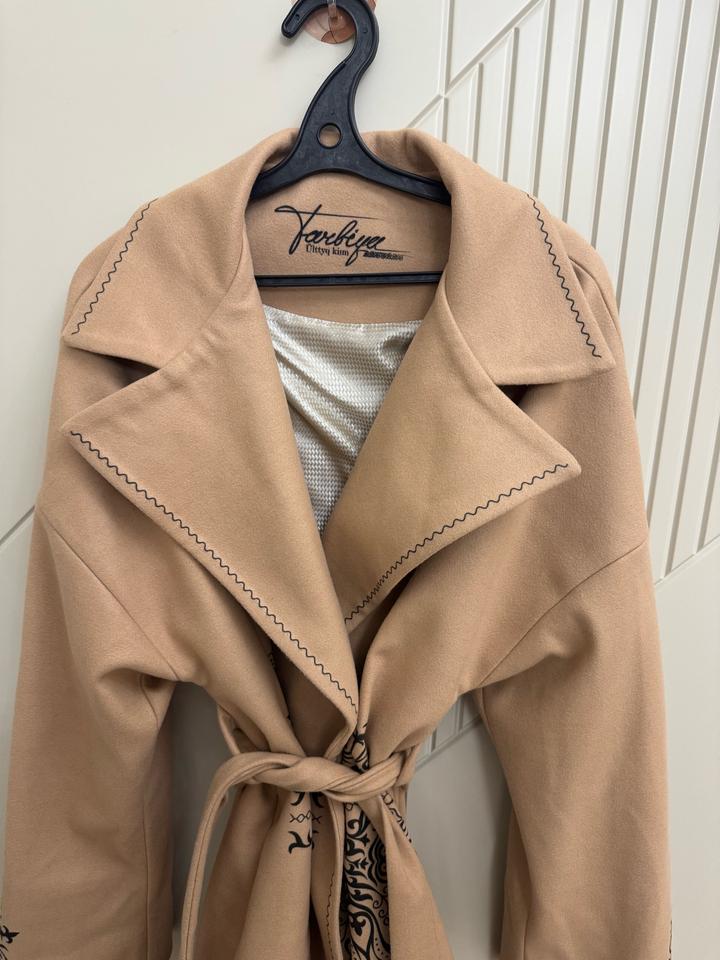 Пальто Tarbiye