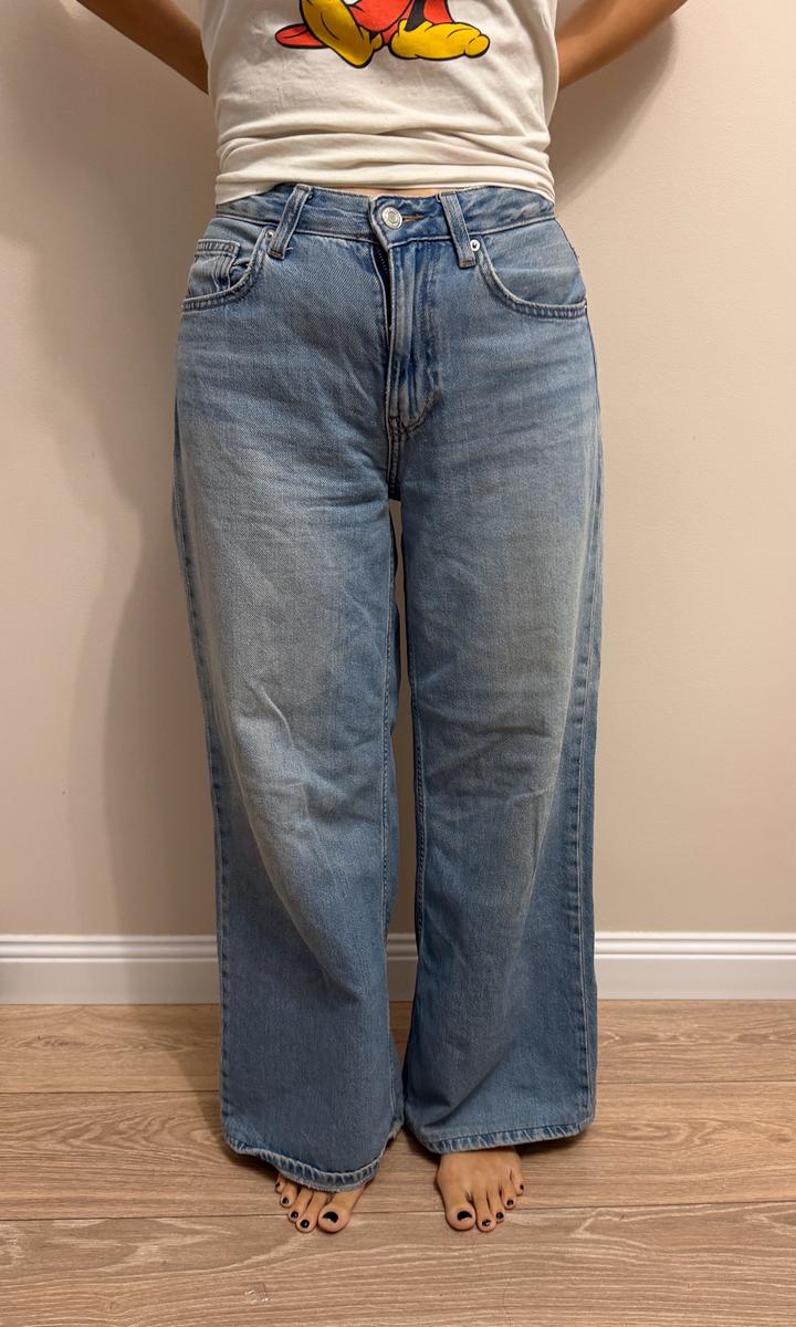 Джинсы bershka