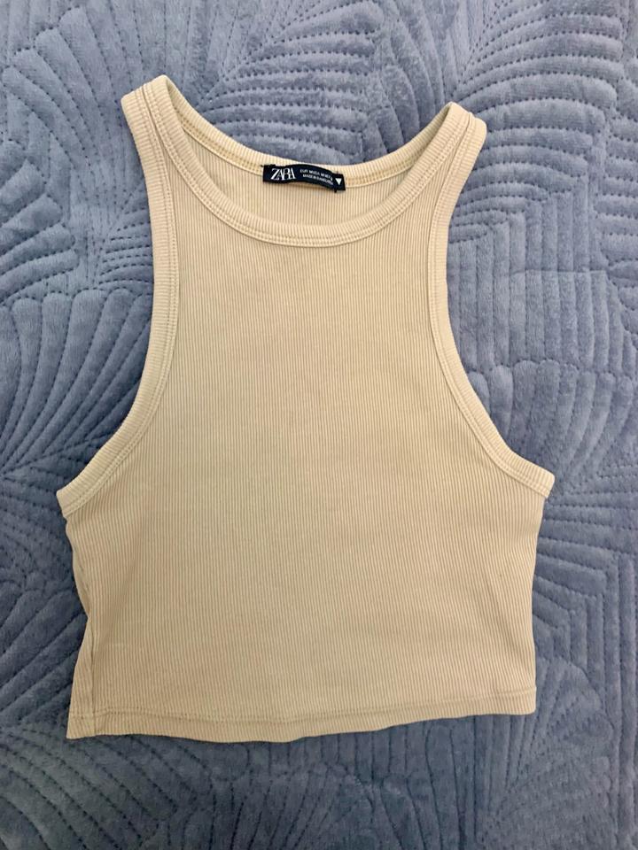 Топ Zara
