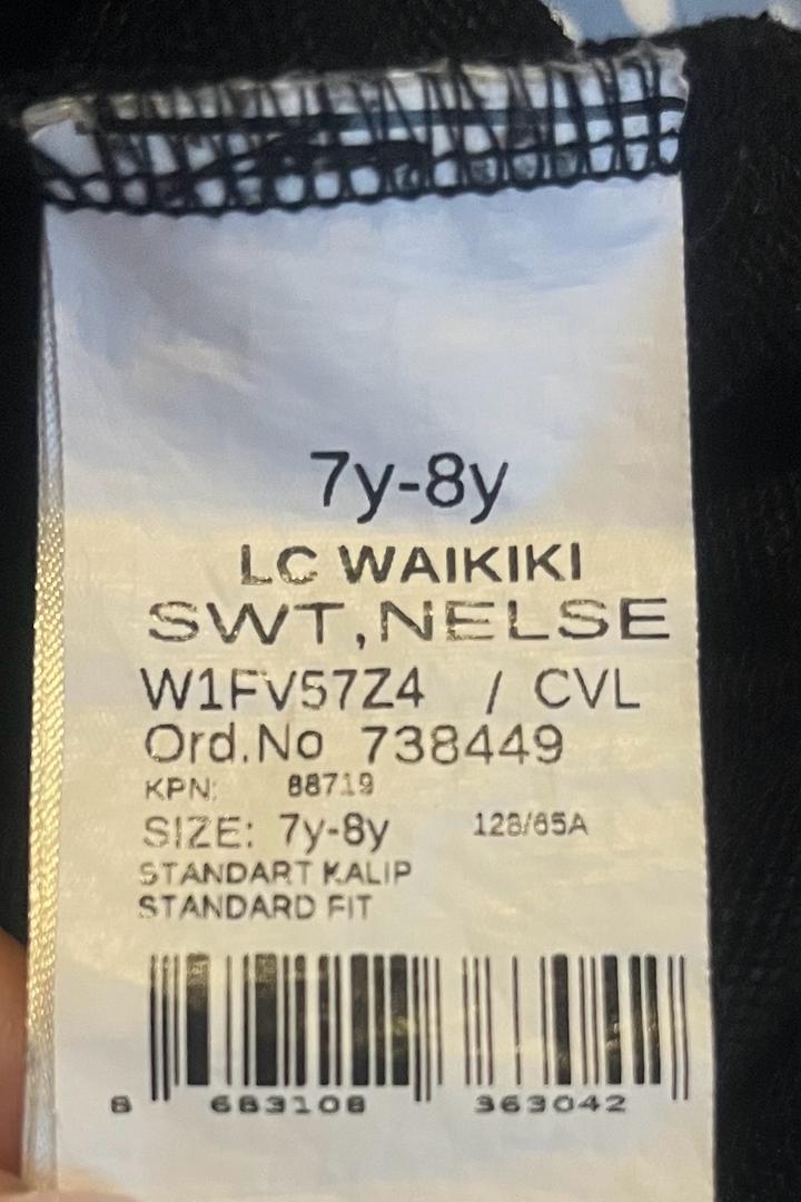 Черная кофта