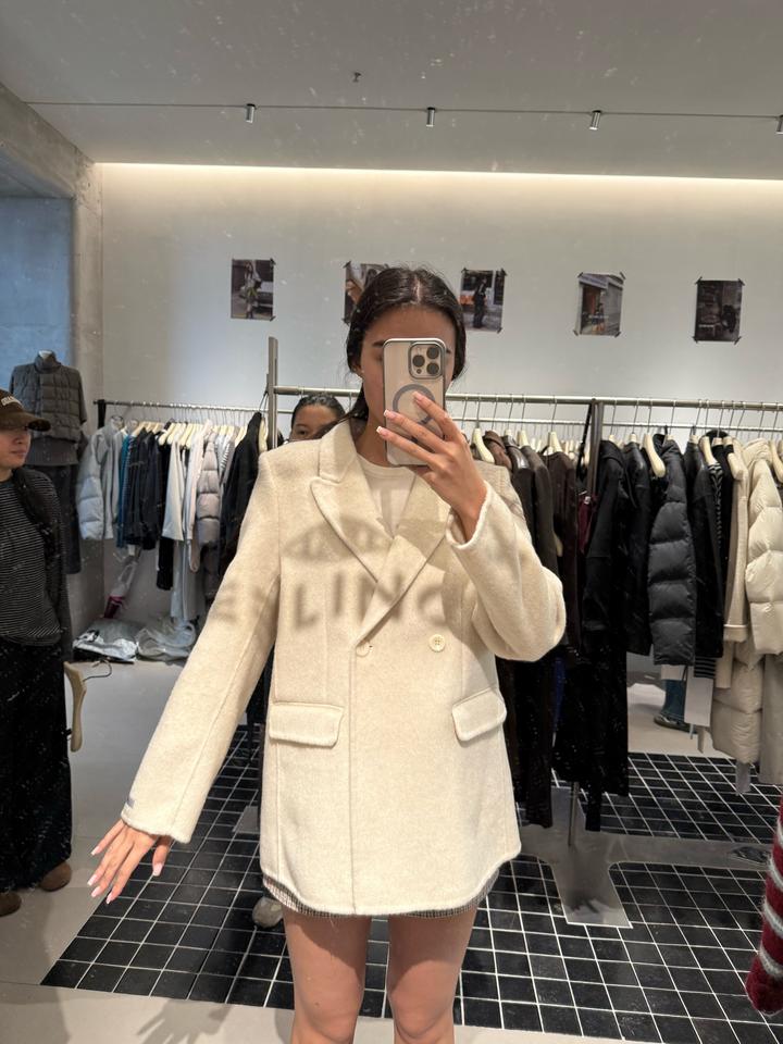 Пиджак из натуральной шерсти