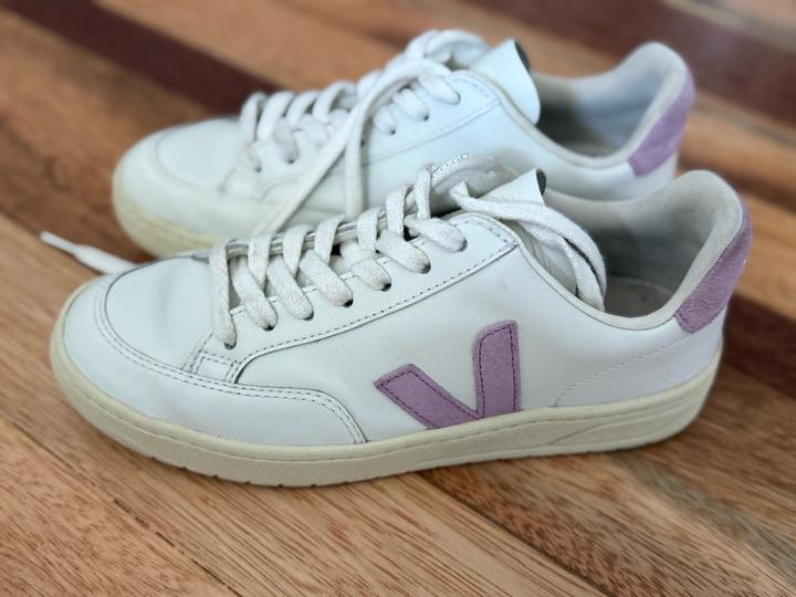 Кроссовки Veja