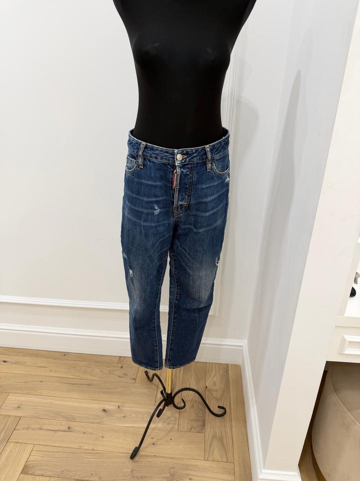 Джинсы укороченные DSQuared