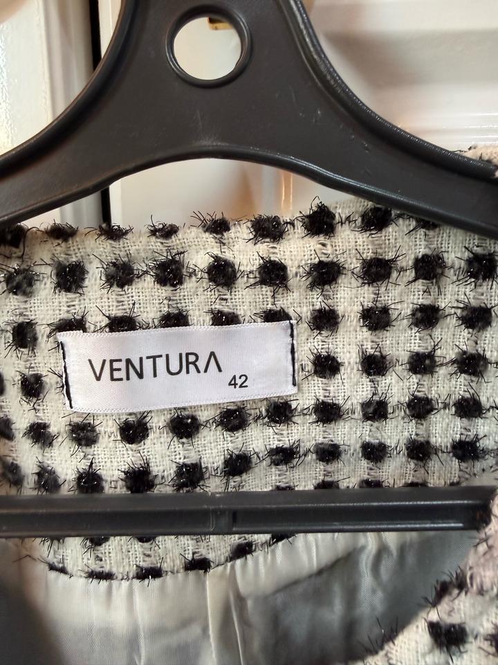 Твидовый пиджак