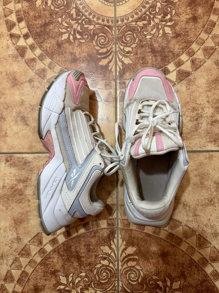 Кроссовки Reebok