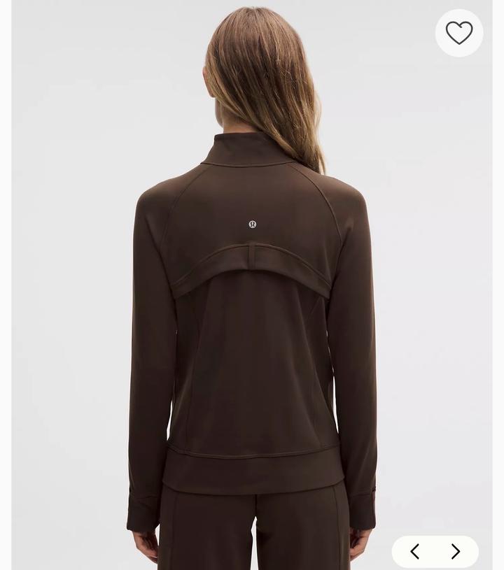 Двойка Lululemon