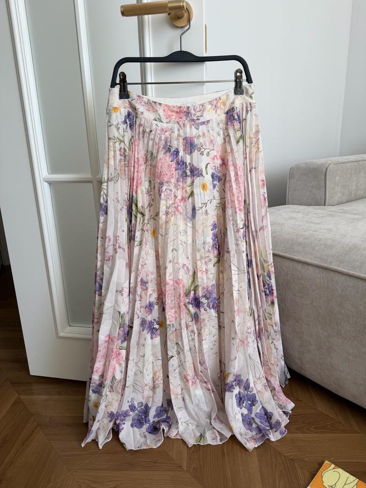 Блузка и юбка