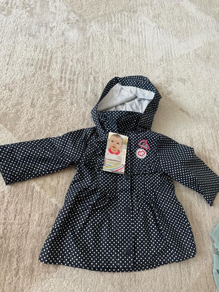 Продам новые вещи на девочку
