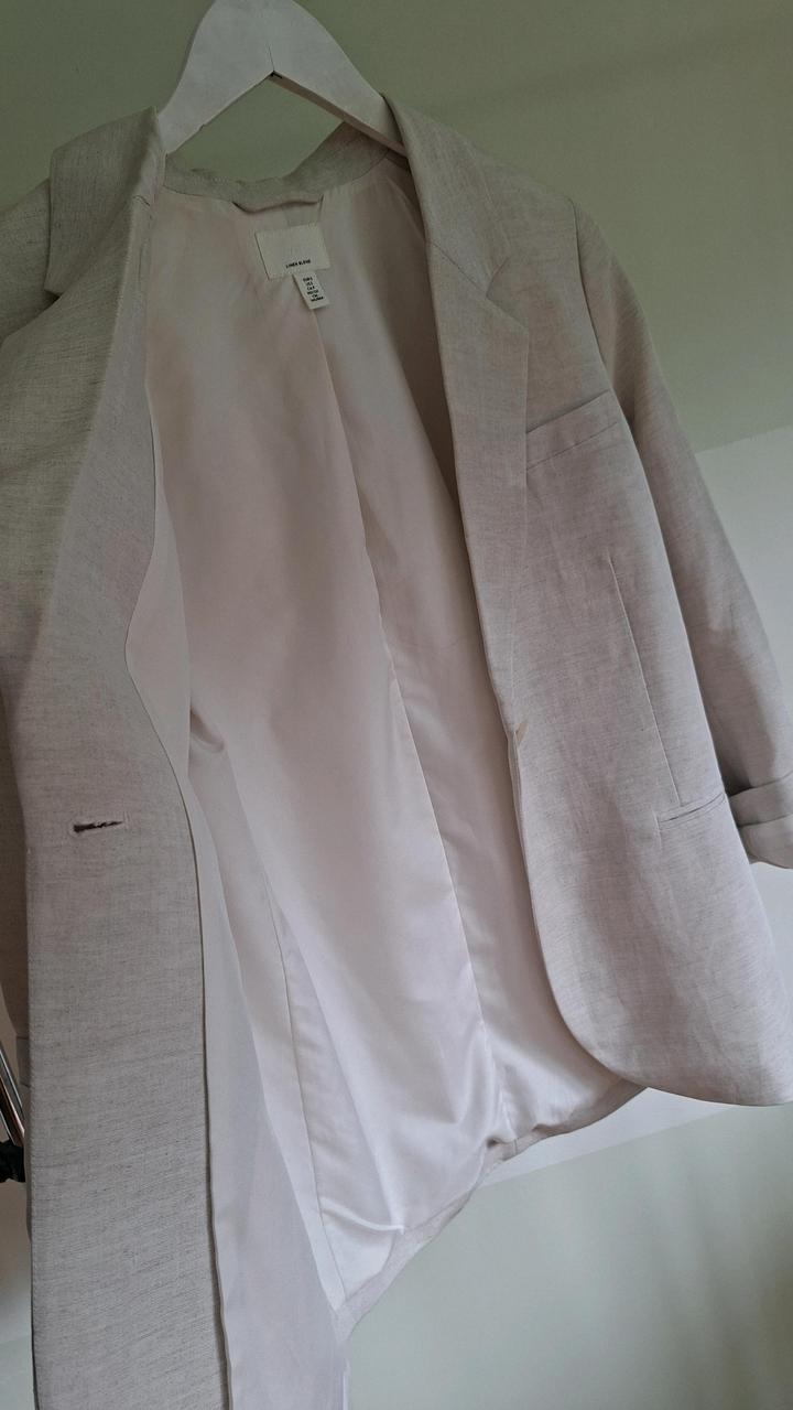 Льняной пиджак от H&M