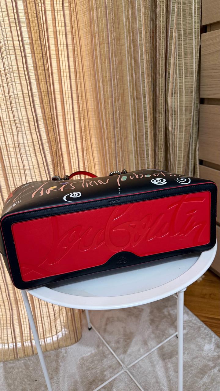 Сумка Christian Louboutin