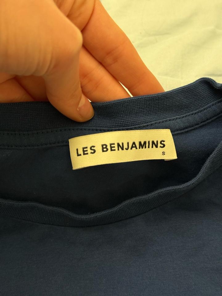 Синия футболка Les Benjamins