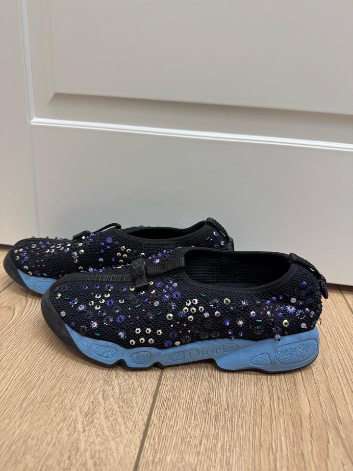 Dior размер 36. Кеды с пайетками.