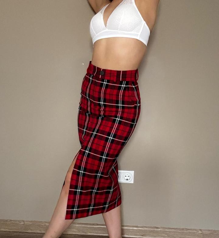 Юбка миди красная в клетку с разрезом ZARA