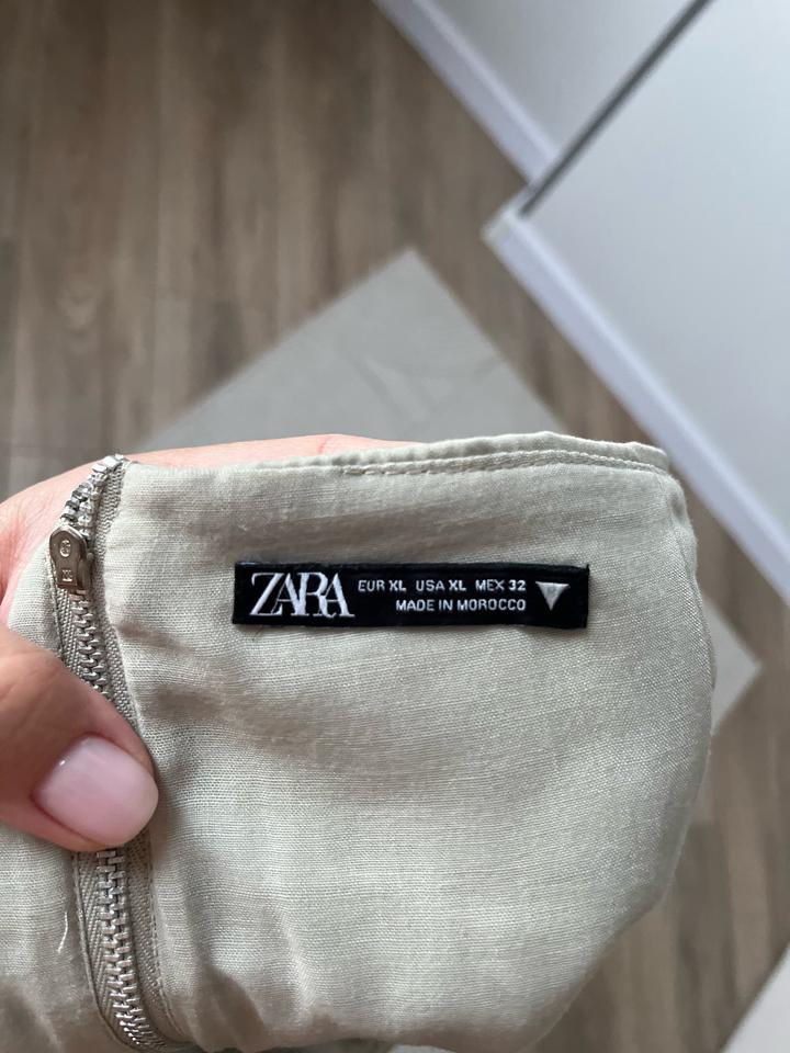 Двойка Zara: топ и юбка