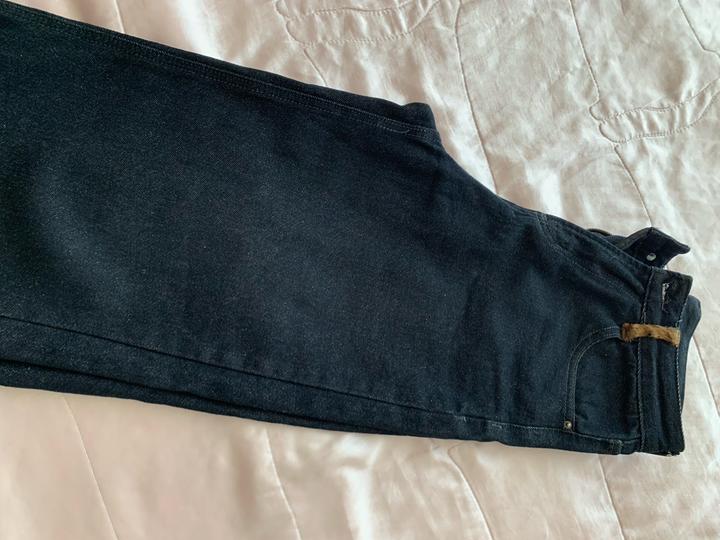 джинсы темно синие